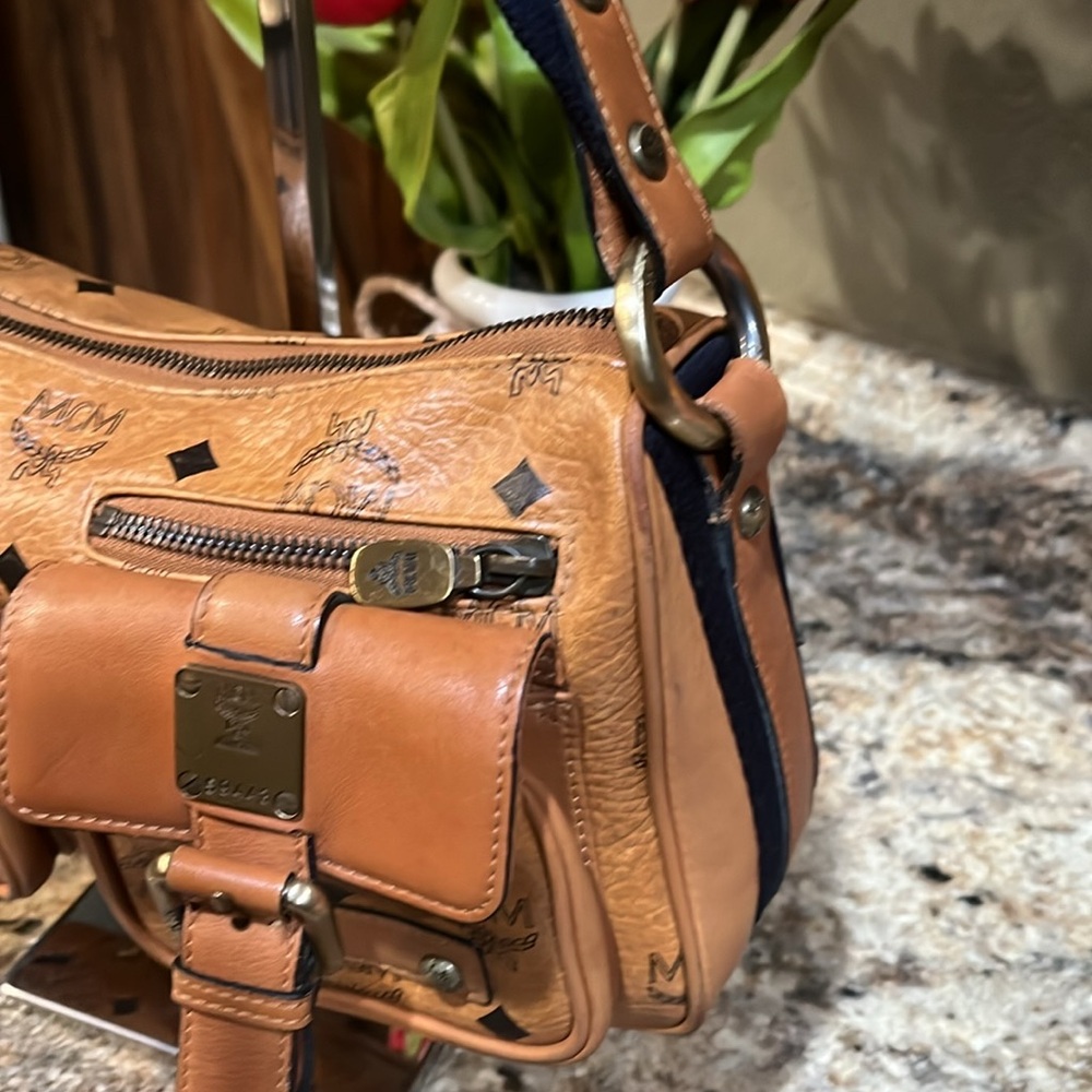 MCM Vintage Visetos Shoulder Bag Tan Brown leather Navy blue pockets logo print - Picture 3 of 13
